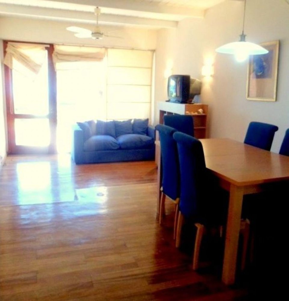 2 bedrooms House in Cordoba, Argentina No. 20793