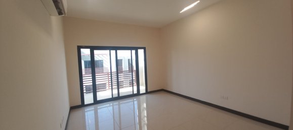 5 bedrooms Villa in As Sib, Oman No. 1448 4