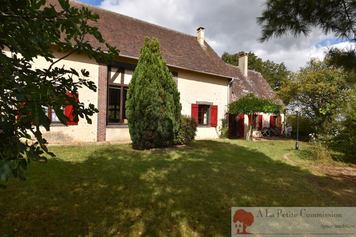 3 bedrooms House in Champrond-en-Gatine, France No. 88796