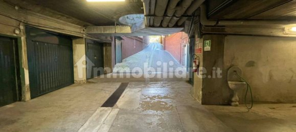 Garage à Milan, Italy 14m² No. 273871 3