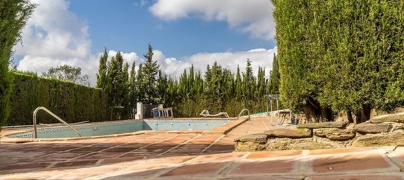 5 bedrooms House in Alora, Spain No. 72268 8