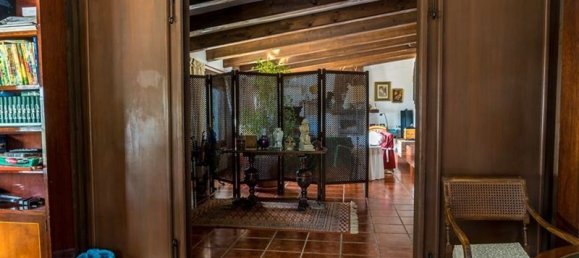 5 bedrooms House in Alora, Spain No. 72268 3