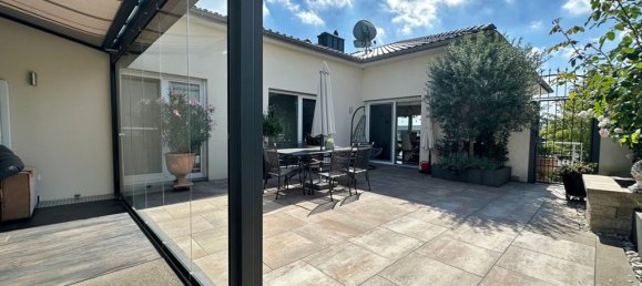 5 bedrooms Castles in Wiesbaden, Germany No. 85953 16