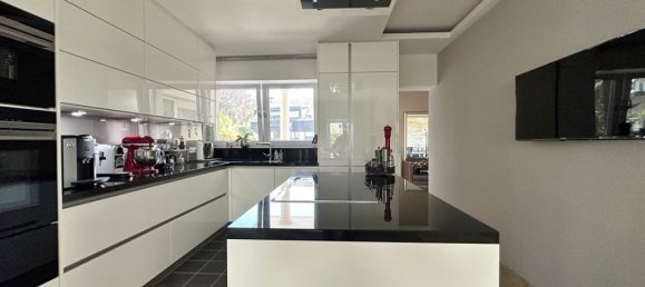 5 bedrooms Castles in Wiesbaden, Germany No. 85953 7