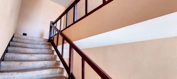 6-Zimmer Wohnung in Sainte-Foy-les-Lyon, France, Nr. 338037 4