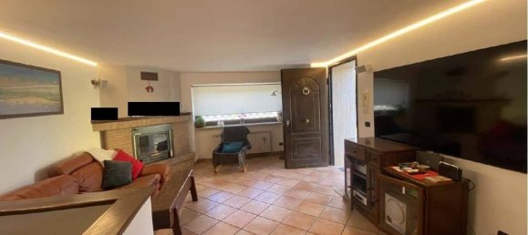 6 bedrooms Apartment in Pomezia, Italy No. 4536 8