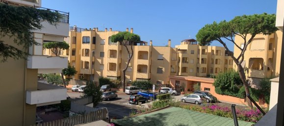 3 rooms Apartment in Santa Marinella, Italy No. 216856 10