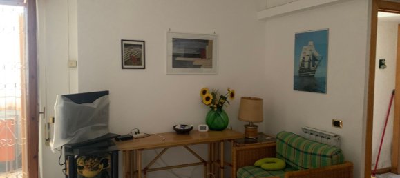 3 rooms Apartment in Santa Marinella, Italy No. 216856 3