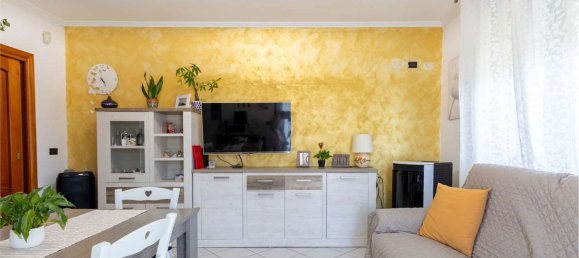 3 rooms Apartment in Decimomannu, Italy No. 263003 3