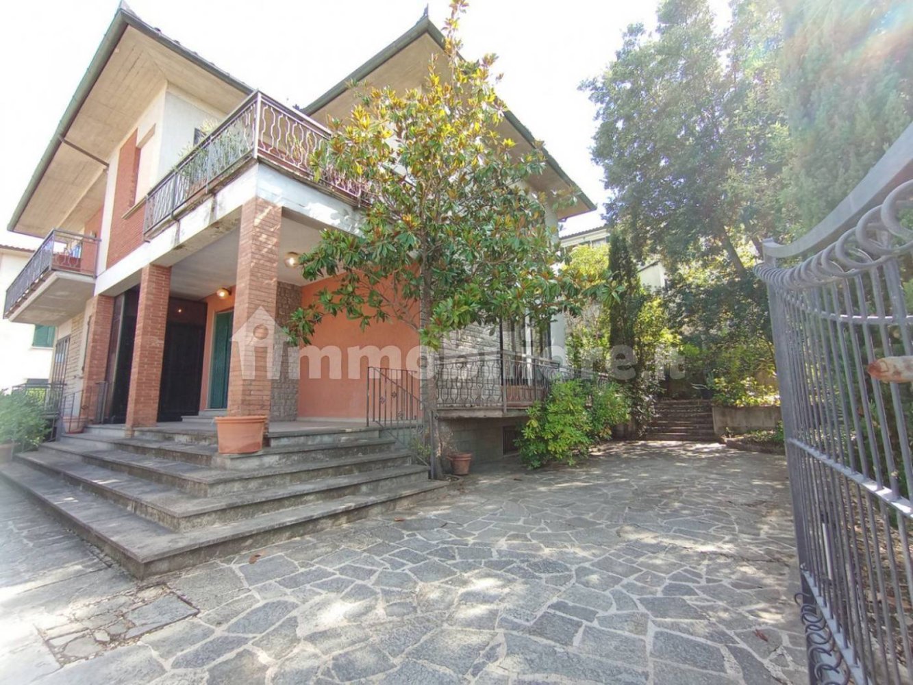 4 bedrooms Villa in Foiano della Chiana, Italy No. 356250