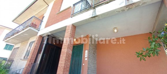 4 bedrooms Villa in Foiano della Chiana, Italy No. 356250 2