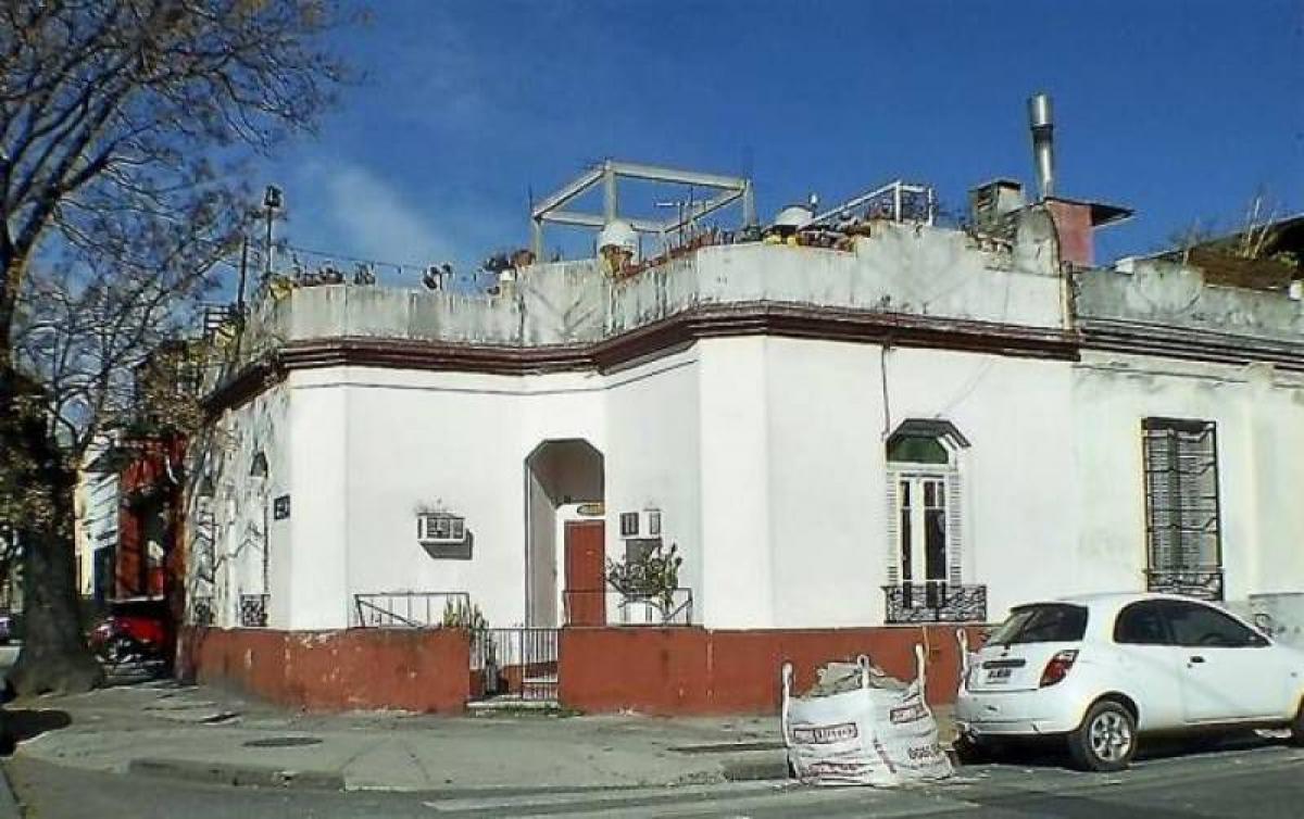 4 bedrooms House in Buenos Aires, Argentina No. 95522