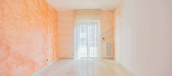 Квартира с 3 комнатами в Бари, Италия № 209325 20