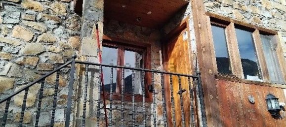 3 bedrooms House in Huesca, Spain No. 157026 3