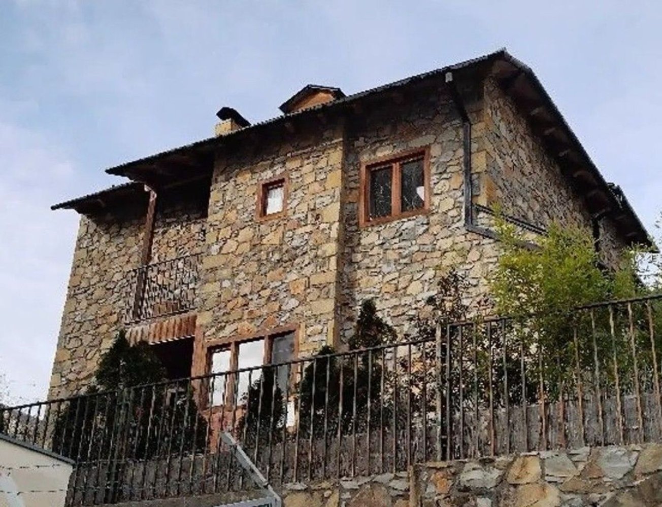 3 bedrooms House in Huesca, Spain No. 157026