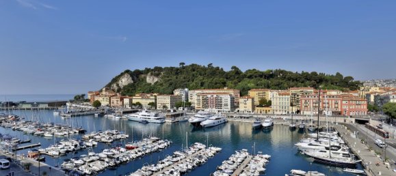 Dúplex de 2 dormitorios en Nice, France No. 341830 3