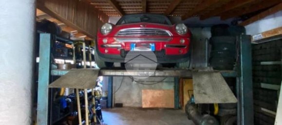 Gewerbliche Immobilie in Seriate, Italy 190m², Nr. 374367 11