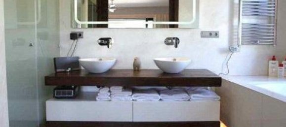 Villa de 4 dormitorios en Marbella, Spain No. 78849 19