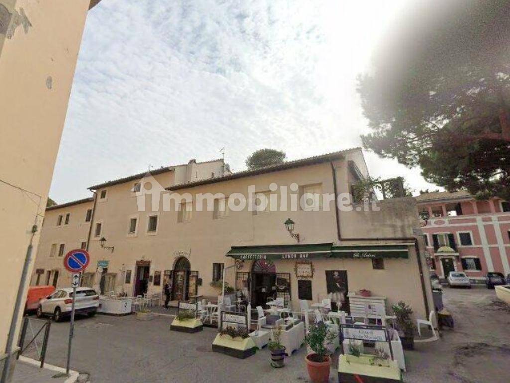 6 Schlafzimmer Wohnung in Santa Marinella, Italy, Nr. 184002