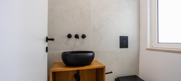 5 bedrooms House in Quarteira, Portugal No. 98851 16