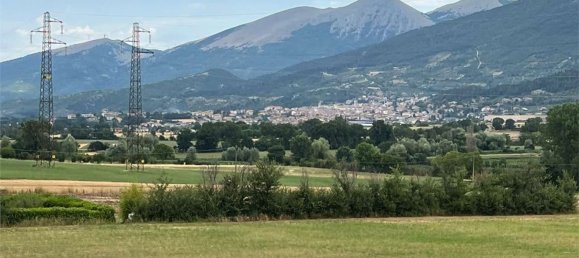 14غرفة منزل في Gualdo Tadino, Italy رقم 69443 42