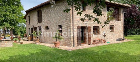 3 chambres Villa à Castel Guelfo di Bologna, Italy No. 326876 2