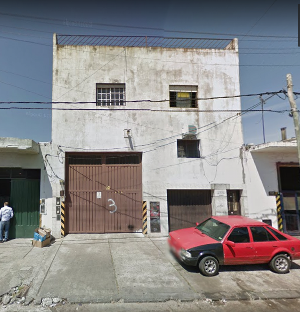 460m² Commercial property in Vicente Lopez, Argentina No. 28261