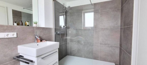 5 rooms Townhouse in Offenbach, Germany No. 366185 12