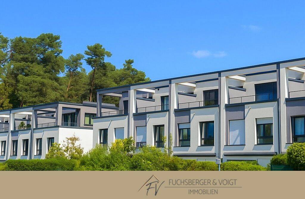 5 rooms Townhouse in Offenbach, Germany No. 366185