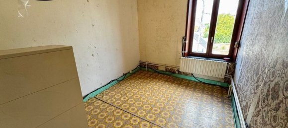 Casa de 4 dormitorios en Maubeuge, France No. 331388 15