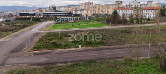 238m² Land in Braga, Portugal No. 62812 15