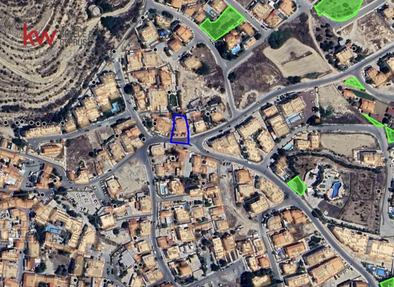 636 m² terreno en venta en Oroklini, Larnaka, Cyprus № 173046