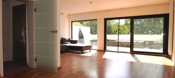 Adosado de 4 dormitorios en Leverkusen, Germany No. 257869 5