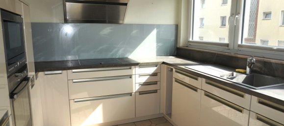 Adosado de 4 dormitorios en Leverkusen, Germany No. 257869 4