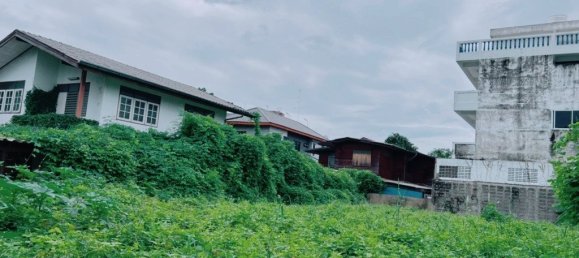  Commercial property in Bangkok, Thailand No. 6430 4