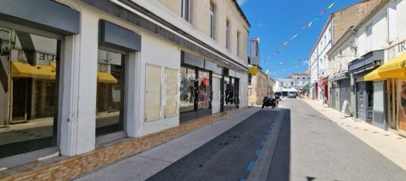 2غرفة عقار تجاري في La Tremblade, France رقم 337124 2