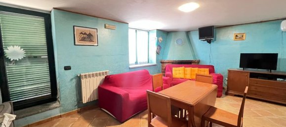 4 bedrooms Villa in Giugliano in Campania, Italy No. 334771 11