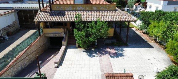 4 bedrooms Villa in Giugliano in Campania, Italy No. 334771 16