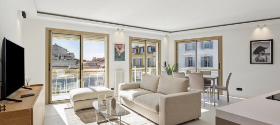 2 bedrooms Apartment in Cannes, France No. 727 11