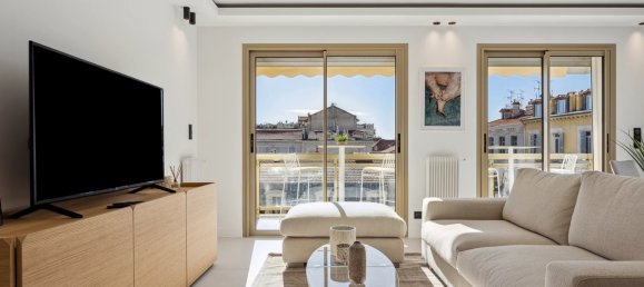 2 bedrooms Apartment in Cannes, France No. 727 7