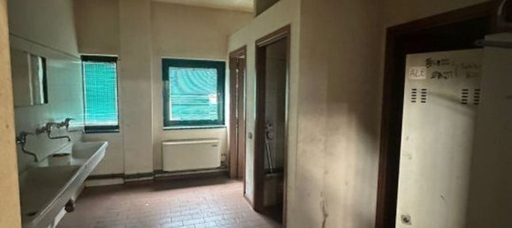 1000m² Warehouse in Vaprio d'Adda, Italy No. 381434 6