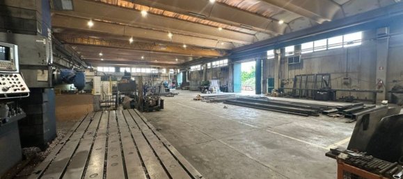 1000m² Warehouse in Vaprio d'Adda, Italy No. 381434 15