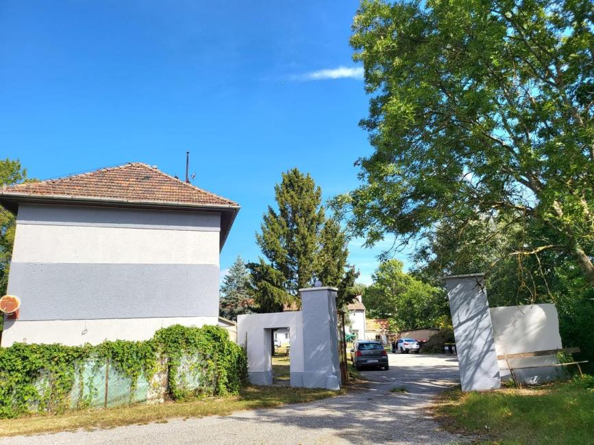 Склад 576м² в манерсдорф ам Лайтагебирге, Австрия № 214941