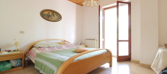4 bedrooms Villa in Ispani, Italy No. 332805 9
