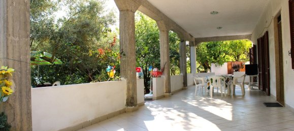 4 bedrooms Villa in Ispani, Italy No. 332805 2
