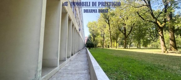 2 bedrooms Apartment in Milan, Italy No. 267479 17
