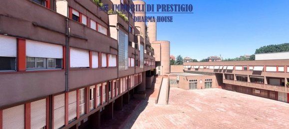 2 bedrooms Apartment in Milan, Italy No. 267479 11