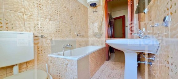 2 rooms Apartment in Rome, Italy No. 209269 36