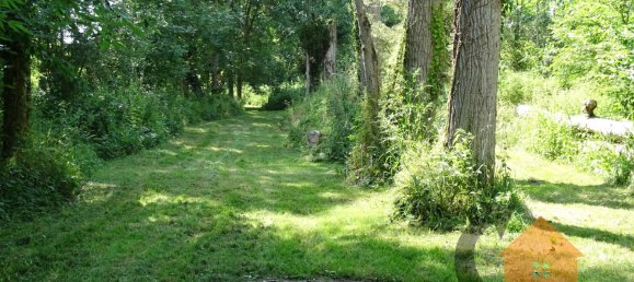 3 bedrooms House in Landelles, France No. 87492 5