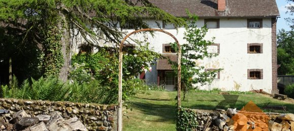 3 bedrooms House in Landelles, France No. 87492 2